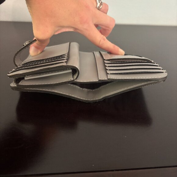 Patricia Nash Norma Formal Grey Western Tooled Distressed Leather Wallet - Picture 10 of 10